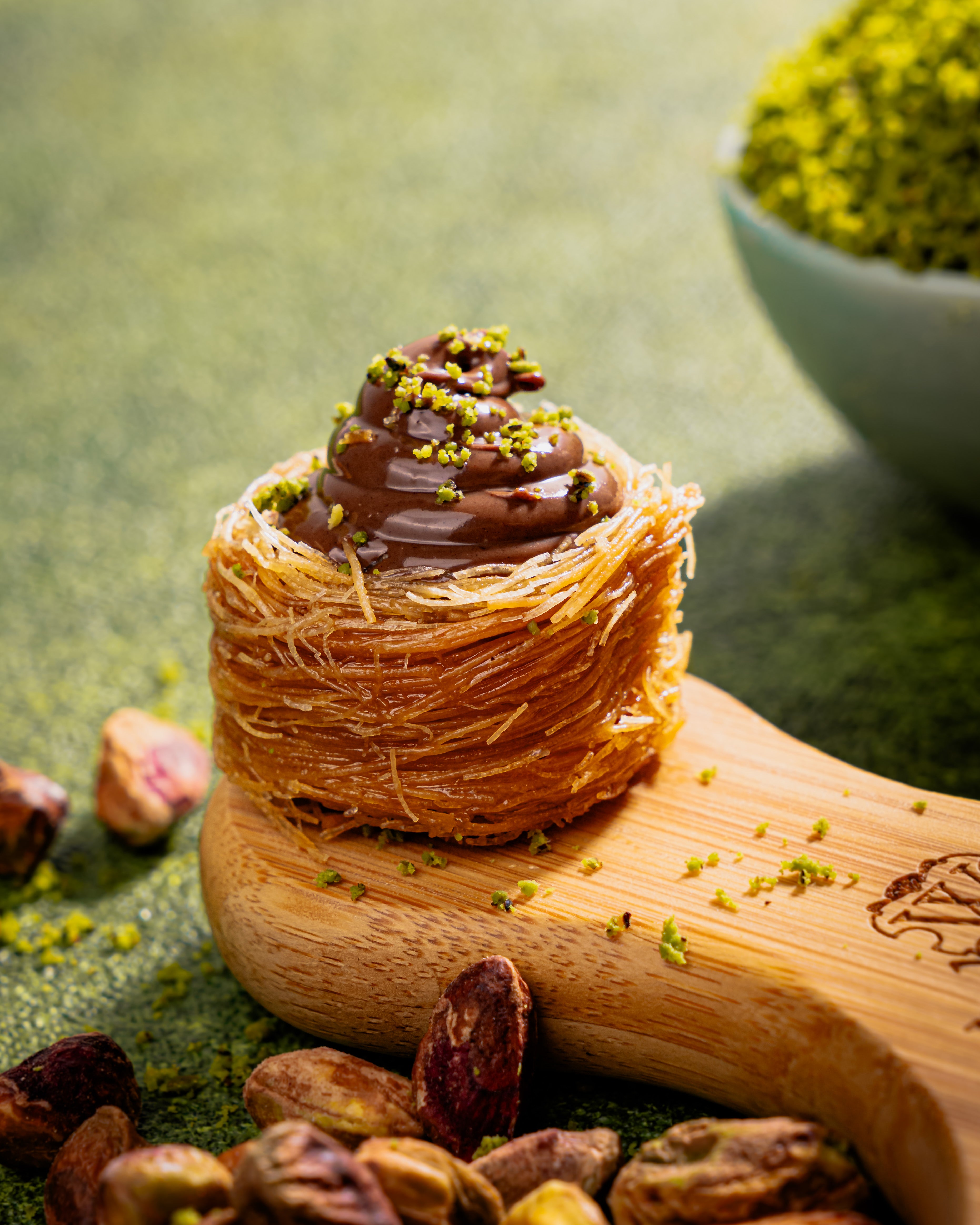 Baklava - Chocolate Assortment with Nuts  (185g)