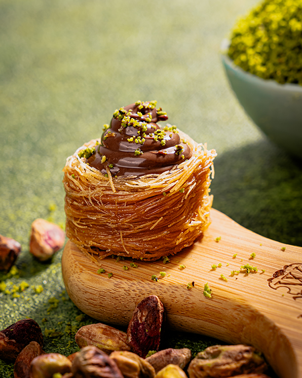 Baklava - Chocolate Assortment with Nuts  (130g)